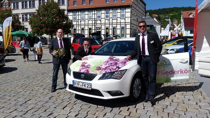 Auto f&uuml;r die Fliederk&ouml;nigin (Foto: Privat)