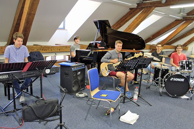 Beim Proben zugeschaut (Foto: Karl-Heinz Herrmann)