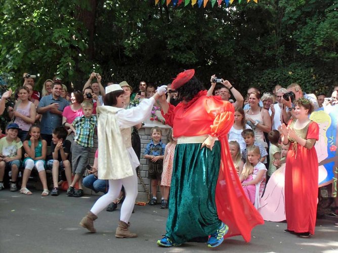 Herzlich willkommen im M&auml;rchenwald� (Foto: Kindervilla Bad Frankenhausen)