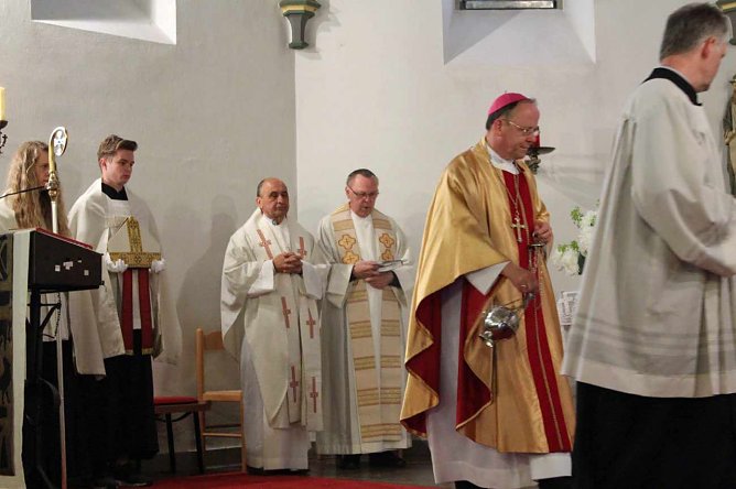 Bischof Neymeyr in Sondershausen (Foto: Karl-Heinz Herrmann)