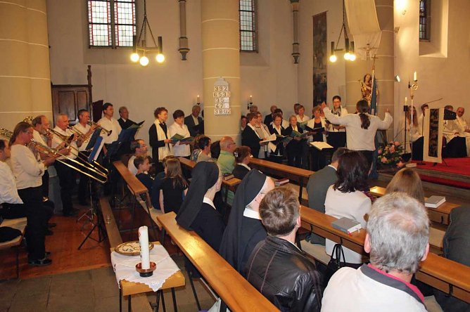 Bischof Neymeyr in Sondershausen (Foto: Karl-Heinz Herrmann)