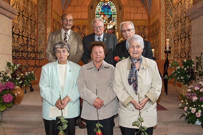 Konfirmationsjubiläum in Großfurra (Foto: ZK-Medien) Konfirmationsjubiläum in Großfurra (Foto: ZK-Medien)