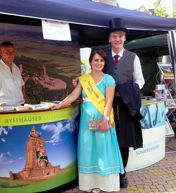 Mit Info-Stand pr&auml;sent (Foto: Landratsamt Kyffh&auml;userkreis)