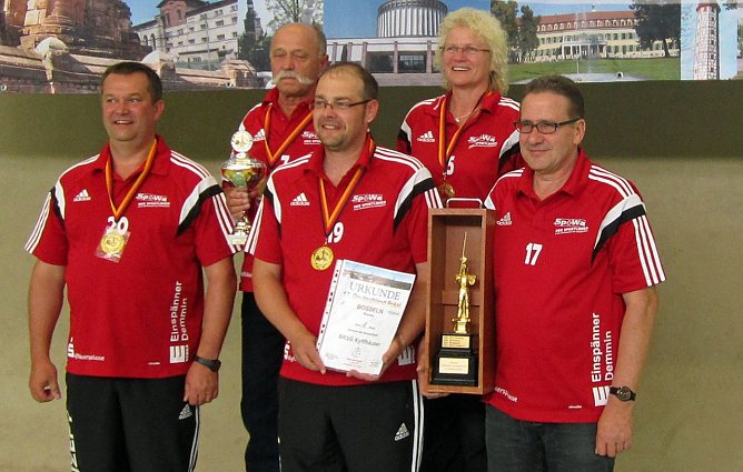 Erfolgreich beim Bosseln (Foto: Landratsamt Kyffh&auml;userkreis)