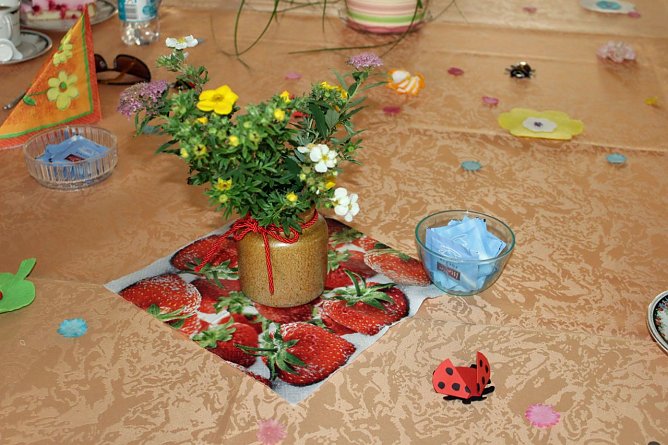 Wohnzimmerkonzert besonders nett eingelöst (Foto: Karl-Heinz Herrmann) Wohnzimmerkonzert besonders nett eingelöst (Foto: Karl-Heinz Herrmann)