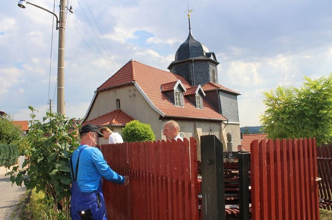 Zaun erneuert (Foto: Karl-Heinz Herrmann)