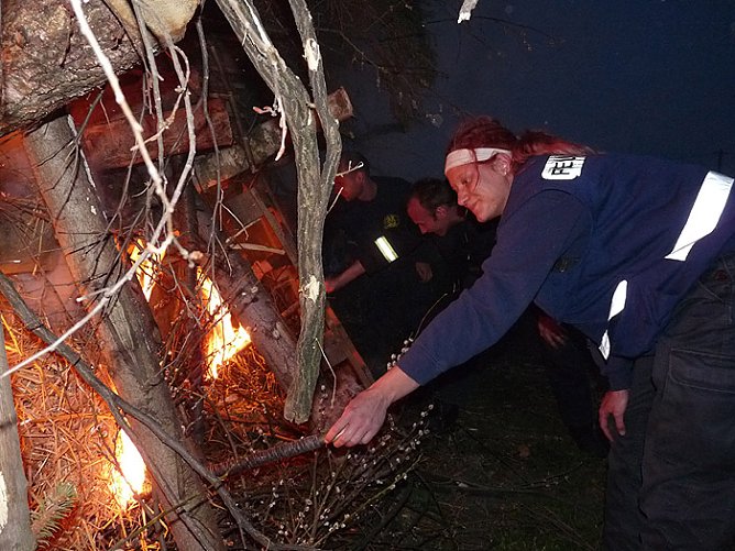 Osterfeuer &Ouml;stertal (Foto: Karl-Heinz Herrmann)