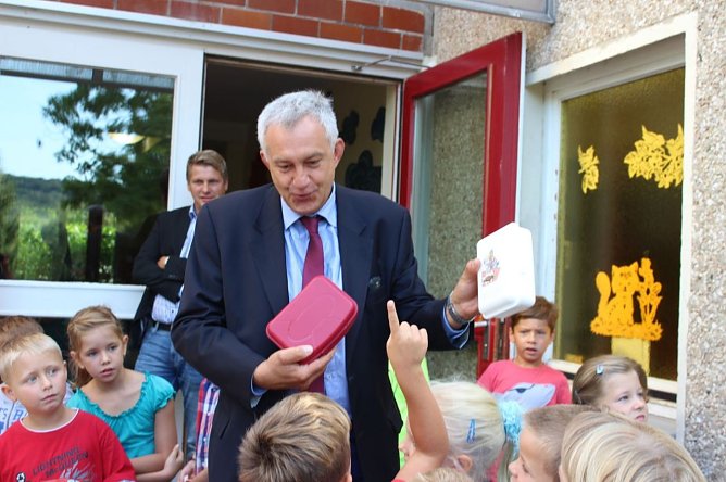 Brotb&uuml;chsen aus dem Bundestag (Foto: Karl-Heinz Herrmann)