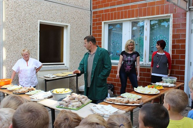 Brotb&uuml;chsen aus dem Bundestag (Foto: Karl-Heinz Herrmann)