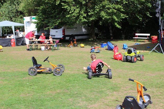 Beach Party am Bebraer Teich (Foto: Karl-Heinz Herrmann)