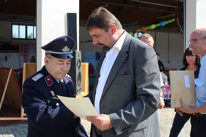 Feuerwehr zeigte sich (Foto: Karl-Heinz Herrmann)