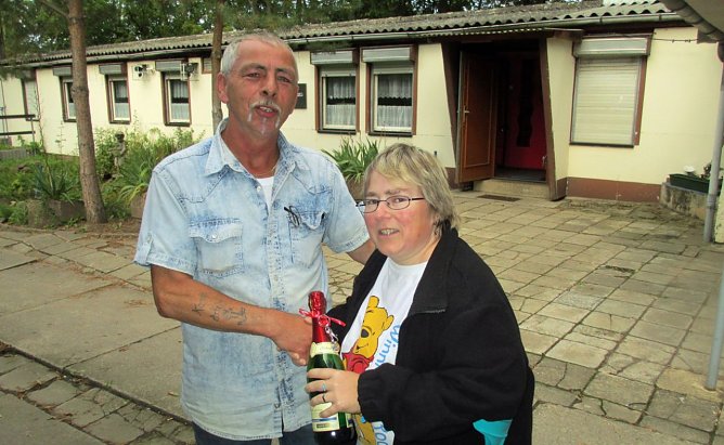 Bei Anglern zu Gast (Foto: Ina Römer) Bei Anglern zu Gast (Foto: Ina Römer)