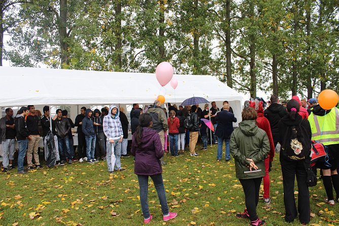 Interkulturelles Sport- und Spielfest (Foto: Karl-Heinz Herrmann) Interkulturelles Sport- und Spielfest (Foto: Karl-Heinz Herrmann)