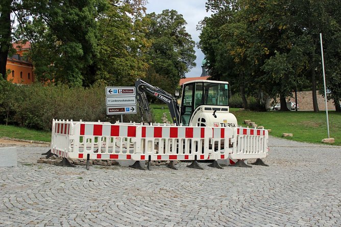 Da tat sich die Erde auf (Foto: Karl-Heinz Herrmann) Da tat sich die Erde auf (Foto: Karl-Heinz Herrmann)