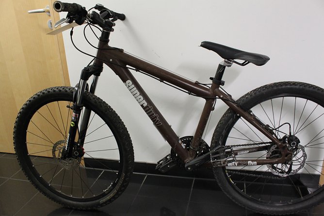 Eigent&uuml;mer und Zeugen in Artern gesucht (Foto: Polizei Kyffh&auml;userkreis)