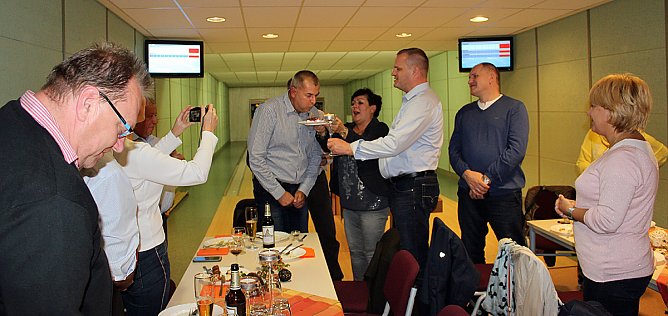 Keine ruhige Kugel geschoben (Foto: Karl-Heinz Herrmann) Keine ruhige Kugel geschoben (Foto: Karl-Heinz Herrmann)