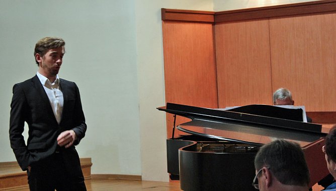 Hörgenuss vom Feinsten (Foto: Karl-Heinz Herrmann) Hörgenuss vom Feinsten (Foto: Karl-Heinz Herrmann)