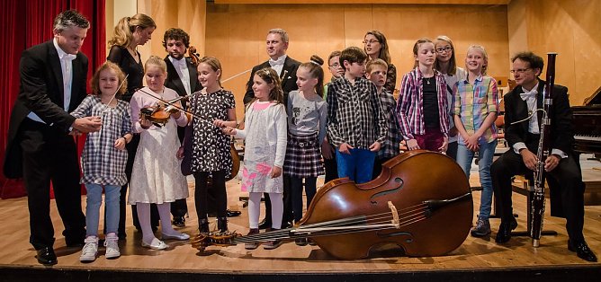 Begegnung zwischen Musik und bildender Kunst (Foto: Jana Groß) Begegnung zwischen Musik und bildender Kunst (Foto: Jana Groß)