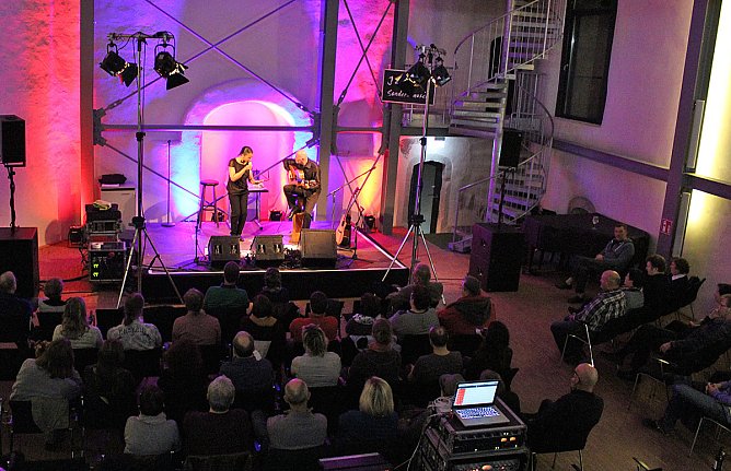 Friend'n Fellow begeisterten (Foto: Karl-Heinz Herrmann) Friend'n Fellow begeisterten (Foto: Karl-Heinz Herrmann)