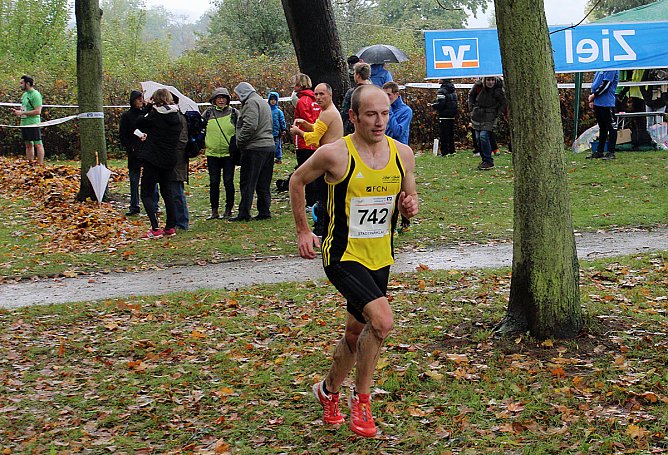 Impressionen vom 22. Stadtparklauf Sondershausen (Foto: F. Hajek/Karl-Heinz Herrmann)