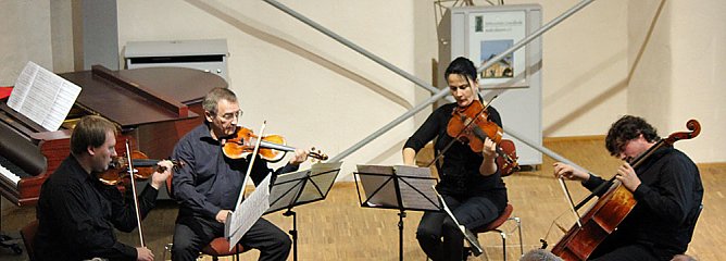 Begeisterndes Kammerkonzert (Foto: Karl-Heinz Herrmann) Begeisterndes Kammerkonzert (Foto: Karl-Heinz Herrmann)