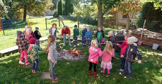 Herbst in der "Flohkiste" (Foto: Flohkiste) Herbst in der "Flohkiste" (Foto: Flohkiste)