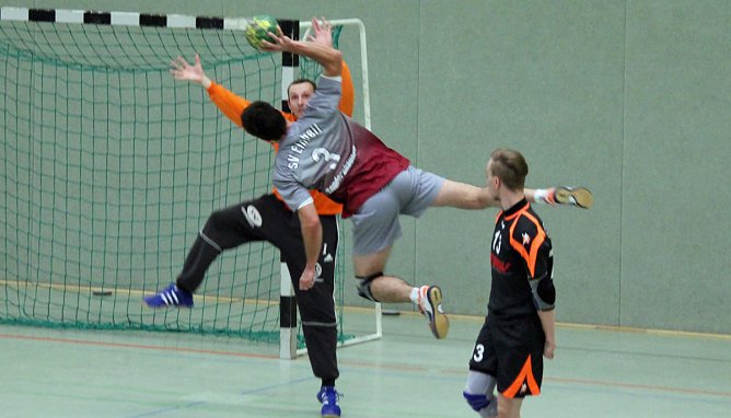 Vermeidbare Niederlage kassiert (Foto: Karl-Heinz Herrmann) Vermeidbare Niederlage kassiert (Foto: Karl-Heinz Herrmann)