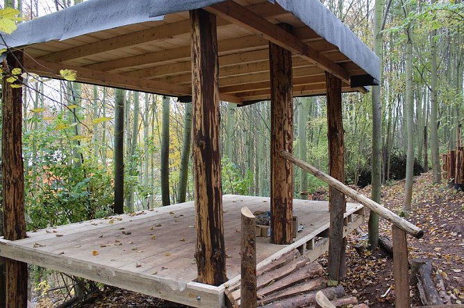 Richtfest auf dem Abenteuerspielplatz (Foto: Karl-Heinz Herrmann) Richtfest auf dem Abenteuerspielplatz (Foto: Karl-Heinz Herrmann)