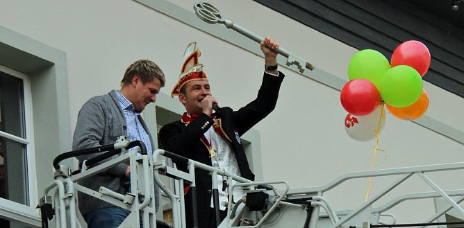 Bad Frankenhausen hängt an der Flasche (Foto: Karl-Heinz Herrmann) Bad Frankenhausen hängt an der Flasche (Foto: Karl-Heinz Herrmann)