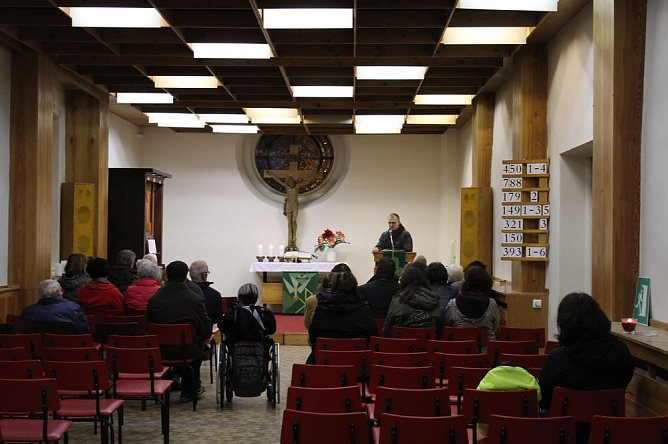 Friedensgebet (Foto: Karl-Heinz Herrmann)
