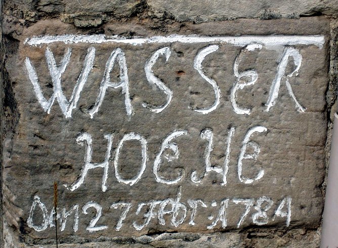 Hochwassermarken gesucht (Foto: Andras Schm&ouml;lling)