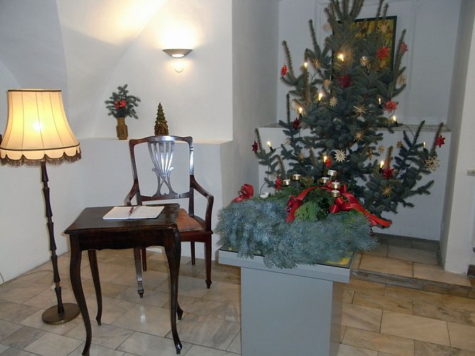 Vom Geschichtenadventskalender 2015 (Foto: Göttsching) Vom Geschichtenadventskalender 2015 (Foto: Göttsching)