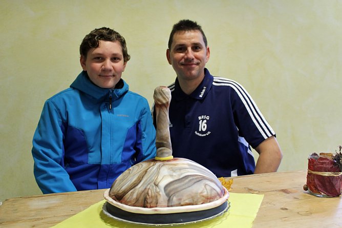 In eigener Halle Revanche genommen (Foto: Karl-Heinz Herrmann) In eigener Halle Revanche genommen (Foto: Karl-Heinz Herrmann)