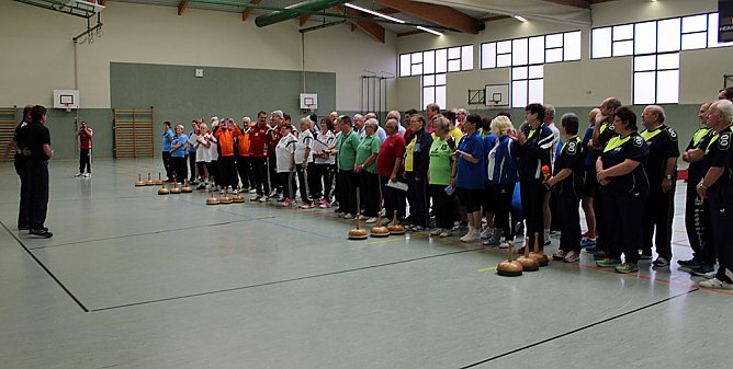 In eigener Halle Revanche genommen (Foto: Karl-Heinz Herrmann) In eigener Halle Revanche genommen (Foto: Karl-Heinz Herrmann)