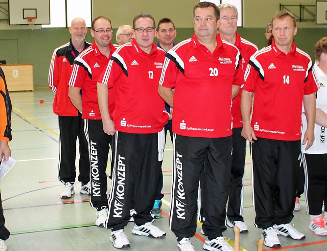 In eigener Halle Revanche genommen (Foto: Karl-Heinz Herrmann) In eigener Halle Revanche genommen (Foto: Karl-Heinz Herrmann)