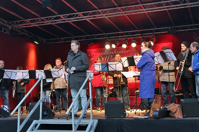 Weihnachtsmarkt Bad Frankenhausen ist eröffnet (Foto: Karl-Heinz Herrmann) Weihnachtsmarkt Bad Frankenhausen ist eröffnet (Foto: Karl-Heinz Herrmann)