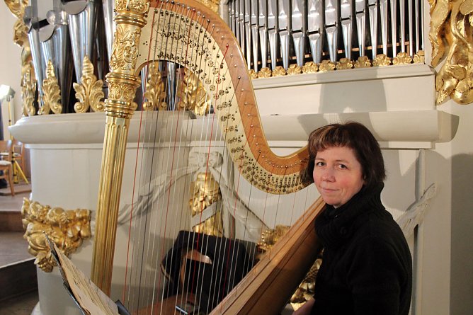 Festliches Weihnachtskonzert in Sondershausen (Foto: Karl-Heinz Herrmann) Festliches Weihnachtskonzert in Sondershausen (Foto: Karl-Heinz Herrmann)