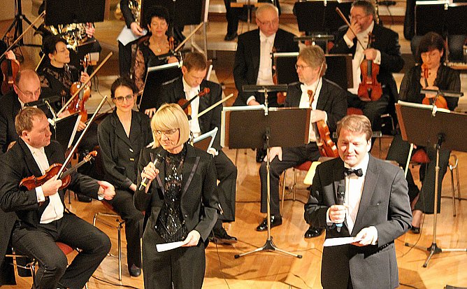 Stimmungsvoll nach Wien entführt (Foto: Karl-Heinz Herrmann) Stimmungsvoll nach Wien entführt (Foto: Karl-Heinz Herrmann)