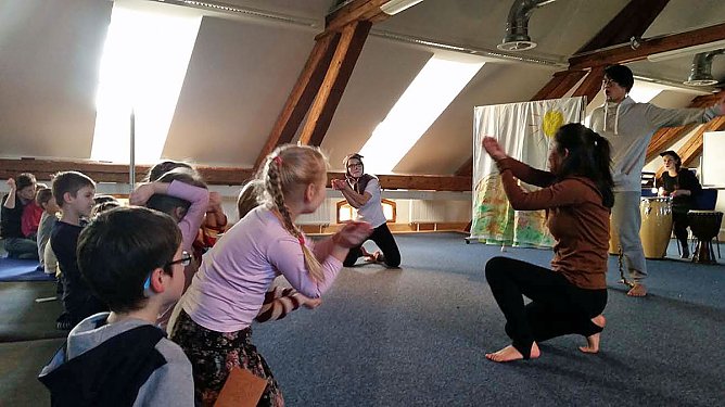 Workshoptag bei Singen mit Kindern (Foto: Th&uuml;ringer Landesmusikakademie Sondershausen)