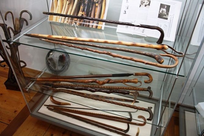 Ausstellung wird vorbereitet (Foto: Schmidt) Ausstellung wird vorbereitet (Foto: Schmidt)