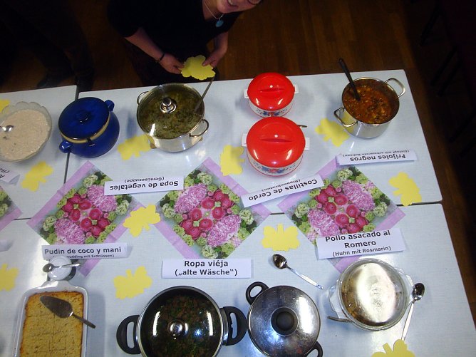 Weltgebetstag – weltumspannend (Foto: Peter Zimmer) Weltgebetstag – weltumspannend (Foto: Peter Zimmer)