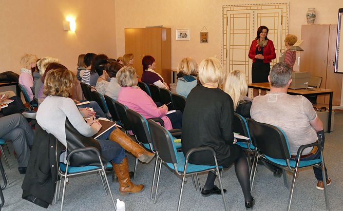 Zum Umgang mit Hörgeschädigten (Foto: Landratsamt Kyffhäuserkreis) Zum Umgang mit Hörgeschädigten (Foto: Landratsamt Kyffhäuserkreis)