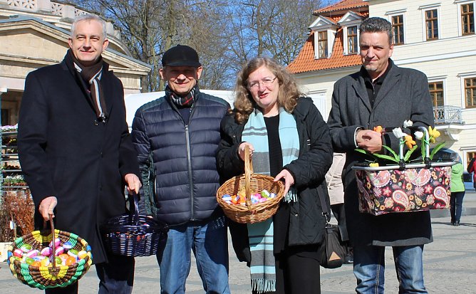 Parteiengrüße zu Ostern (Foto: Karl-Heinz Herrmann) Parteiengrüße zu Ostern (Foto: Karl-Heinz Herrmann)
