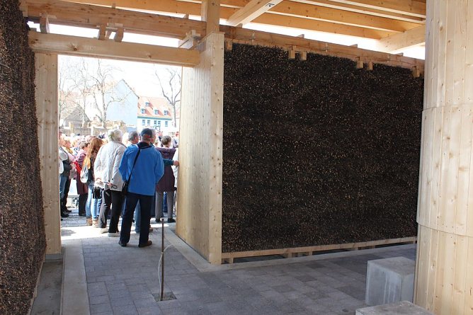 Massenandrang im Kurpark Bad Frankenhausen (Foto: Karl-Heinz Herrmann) Massenandrang im Kurpark Bad Frankenhausen (Foto: Karl-Heinz Herrmann)