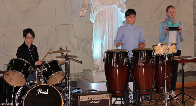 Biologische Invasionen (Foto: Karl-Heinz Herrmann) Biologische Invasionen (Foto: Karl-Heinz Herrmann)