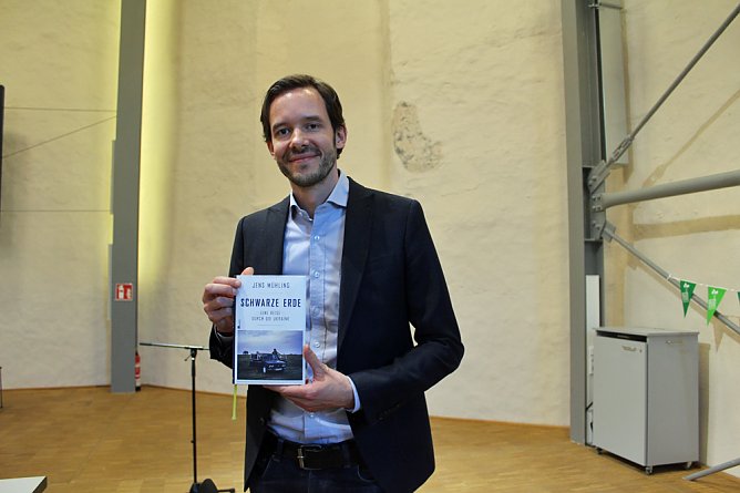 Welttag des Buches in Sondershausen (Foto: Karl-Heinz Herrmann) Welttag des Buches in Sondershausen (Foto: Karl-Heinz Herrmann)