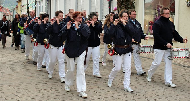 Fackelumzug in Bad Frankenhausen (Foto: Karl-Heinz Herrmann) Fackelumzug in Bad Frankenhausen (Foto: Karl-Heinz Herrmann)