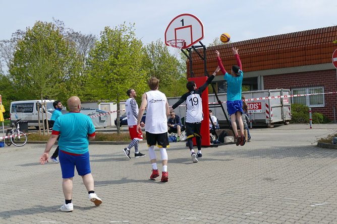 Streetball in Artern � Erfolgsgeschichte im 23. Jahr (Foto: Landratsamt Kyffh&auml;userkreis)