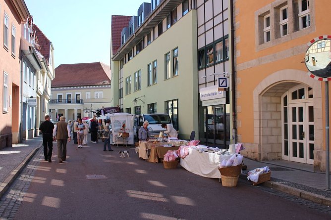 Autos &uuml;ber Autos und mehr (Foto: Karl-Heinz Herrmann)