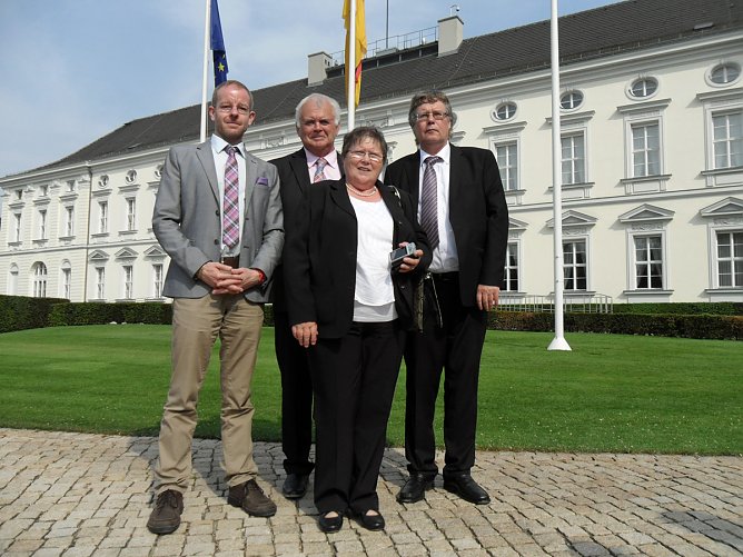 Zum Tag des Grundgesetzes beim Bundespr&auml;sidenten (Foto: SPD Kyffh&auml;userkreis)
